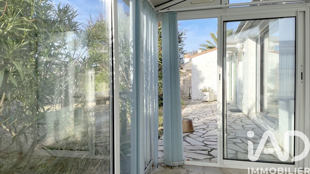 � vendre  Maison Loix (17111)