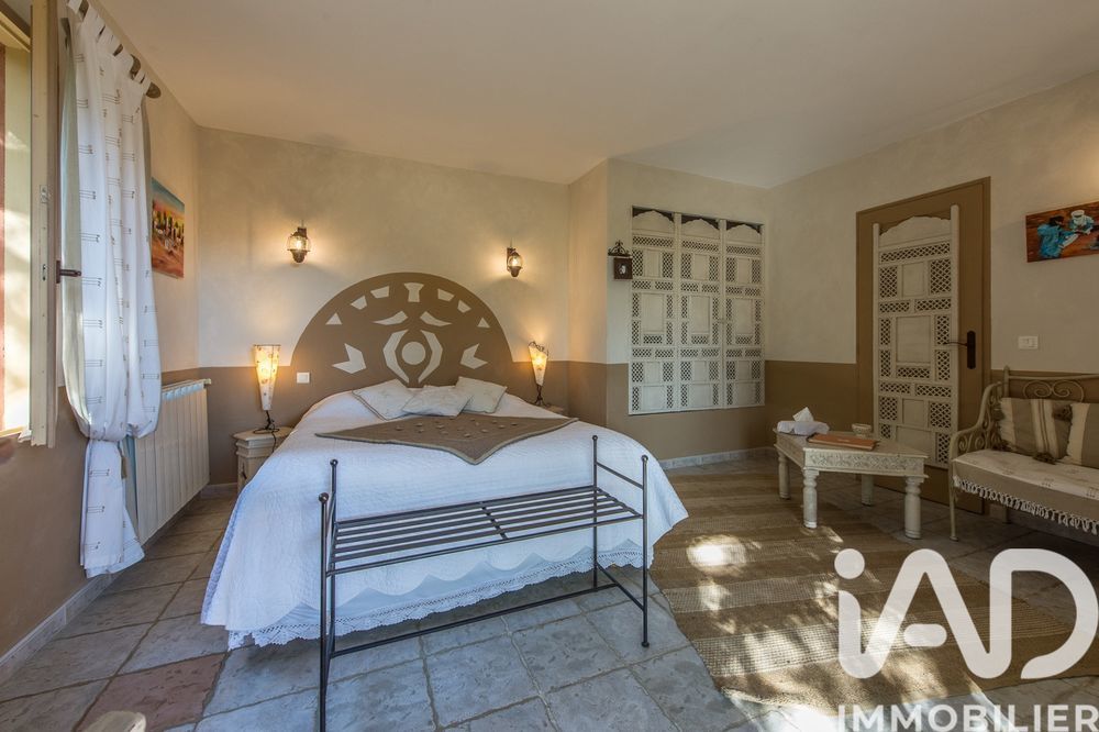 � vendre  Maison Puyvert (84160)