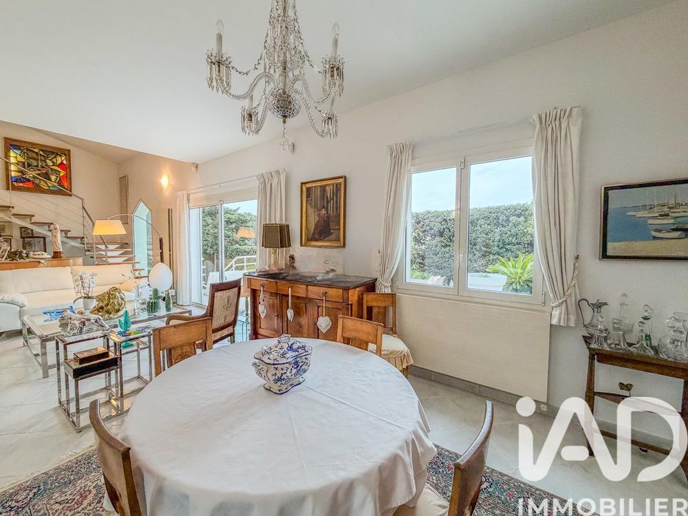 � vendre  Maison Saint-Rapha�l (83700)