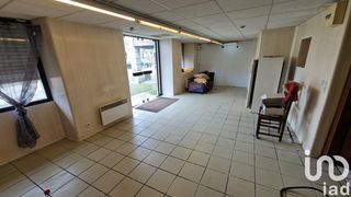  Immeuble � vendre 830 m�