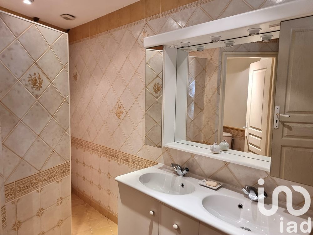 � vendre  Maison Bourg-Charente (16200)