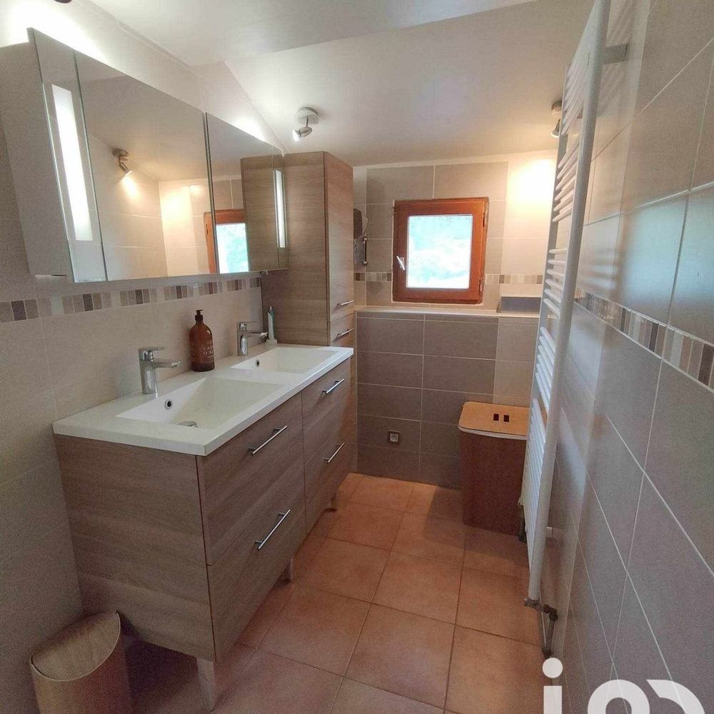 � vendre  Maison Beaumont-en-Diois (26310)