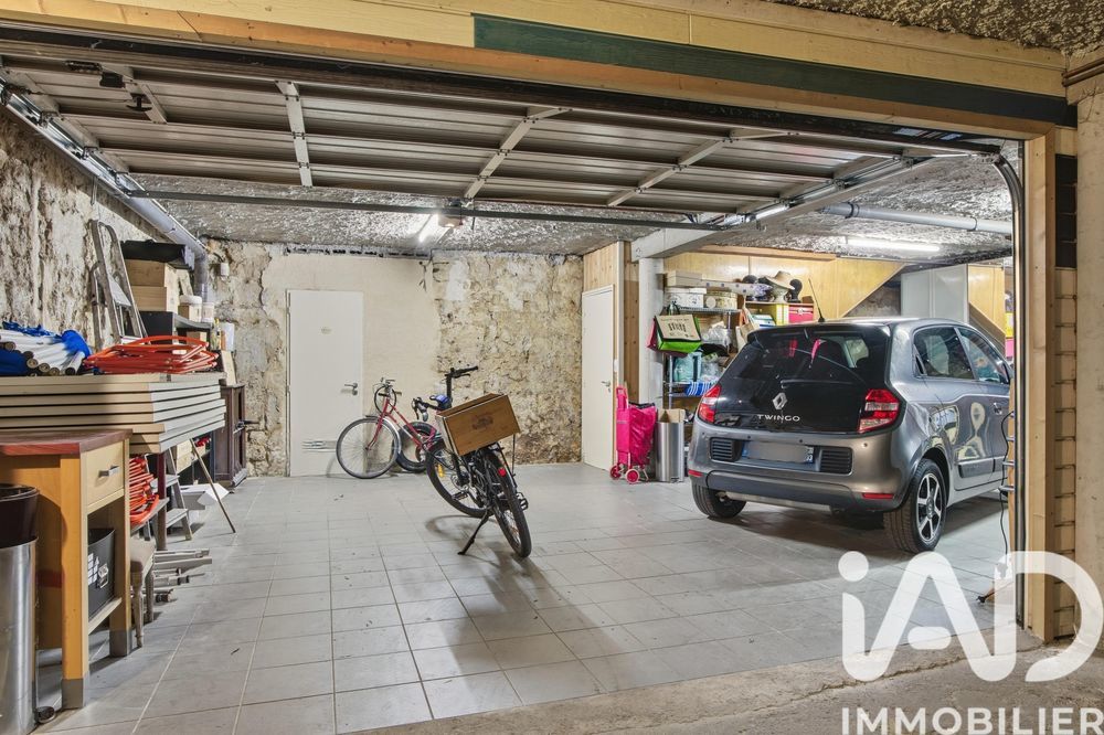 � vendre  Loft Bordeaux (33000)