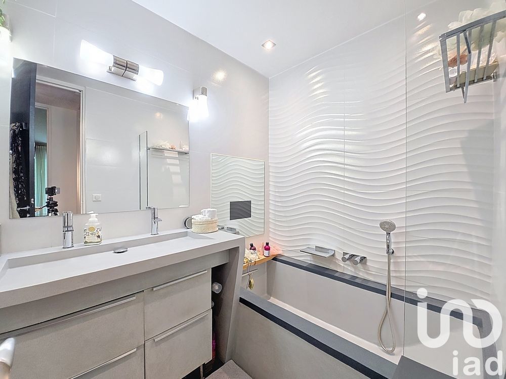 � vendre  Appartement Saint-Cloud (92210)