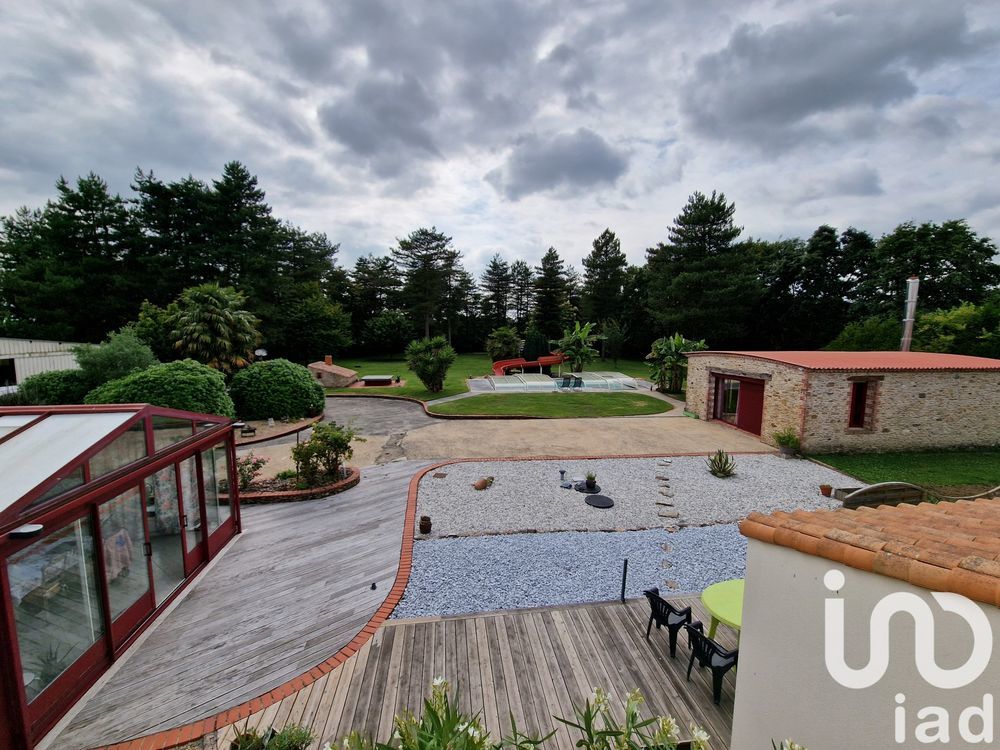 � vendre  Maison Grosbreuil (85440)