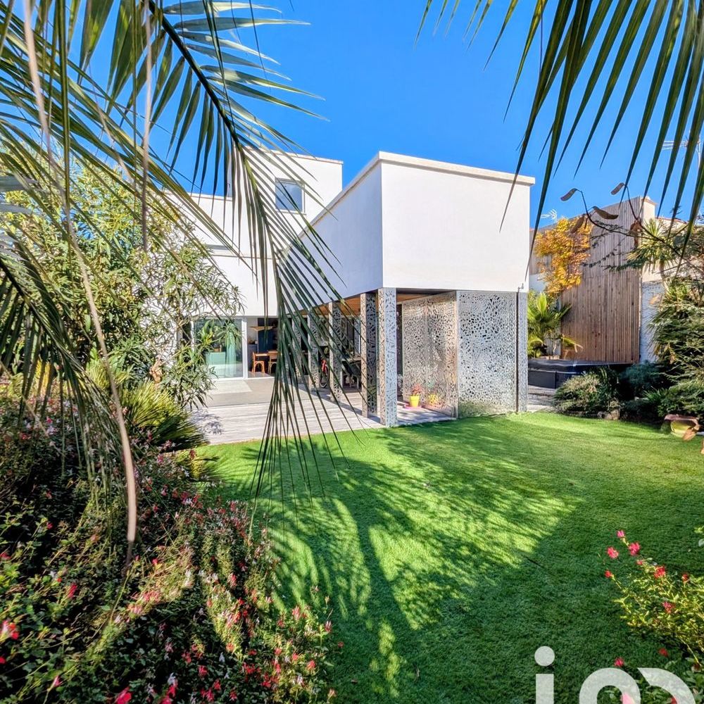 � vendre  Villa La Rochelle (17000)