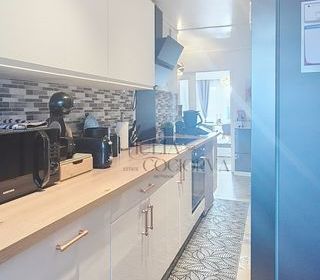  Appartement � vendre 4 pi�ces 70 m�