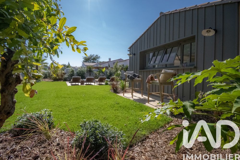 � vendre  Maison Le Bois-Plage-en-R� (17580)