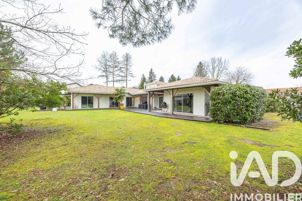 � vendre  Villa Blanquefort (33290)