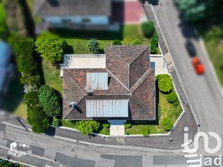  Maison � vendre 8 pi�ces 200 m�