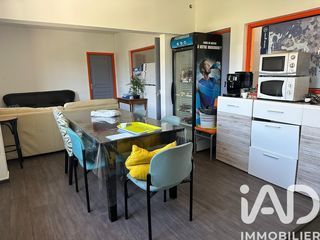  Immeuble � vendre 1100 m�