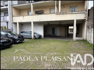  Immeuble � vendre 566 m�