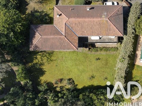   Vente Maison/villa 6 pi�ces Maison - 6 pi�ce(s) - 162 m�