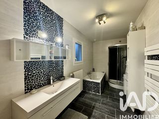  Maison � vendre 7 pi�ces 198 m�