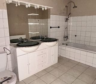  Appartement � louer 3 pi�ces 78 m�