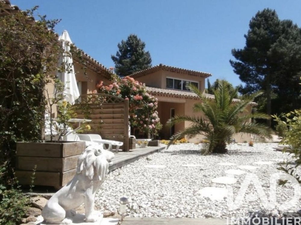 � vendre  Maison La Garde-Freinet (83680)