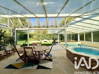  Maison � vendre 8 pi�ces 209 m�