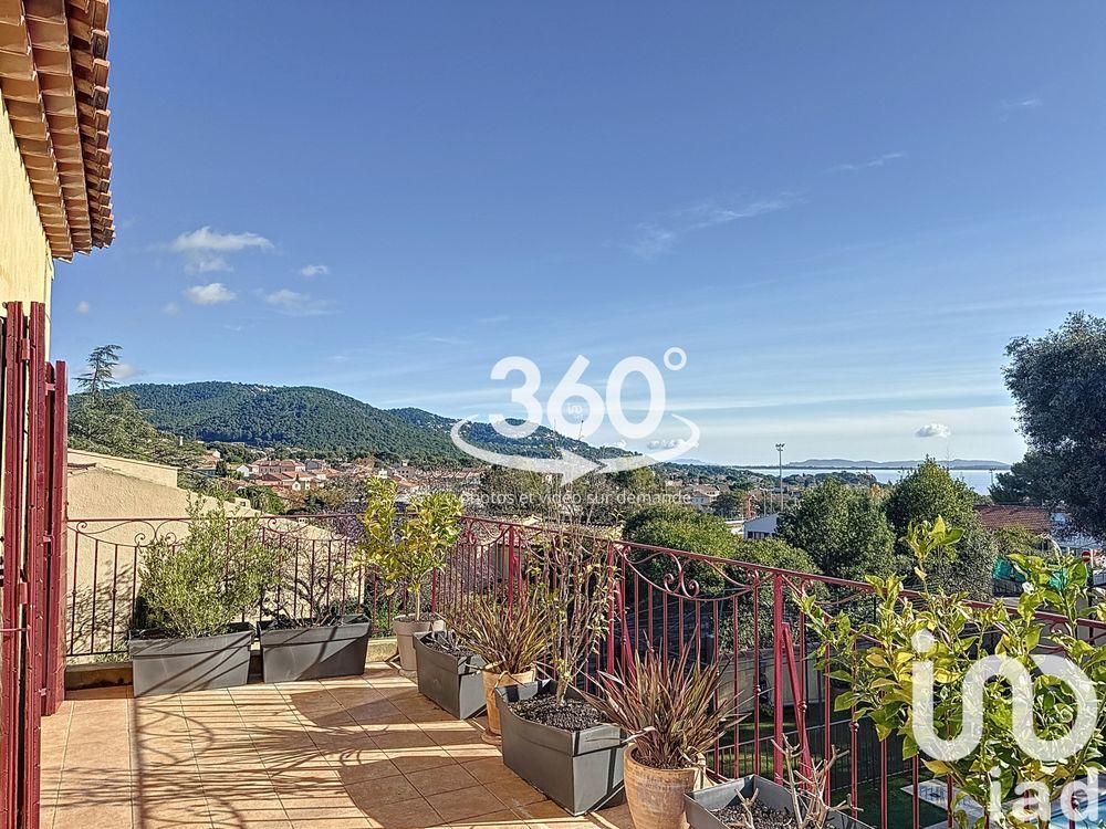 � vendre  Maison Carqueiranne (83320)