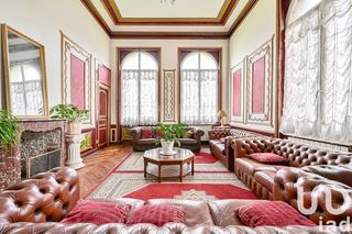  Propri�t�/ch�teau � vendre 13 pi�ces 550 m�