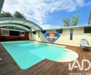  Maison � vendre 8 pi�ces 300 m�