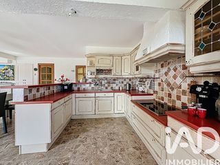  Maison � vendre 8 pi�ces 200 m�