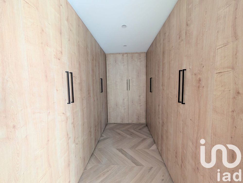 � vendre  Appartement Versailles (78000)