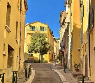  Immeuble � vendre 180 m�