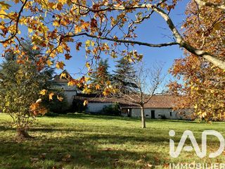  Maison � vendre 12 pi�ces 220 m�