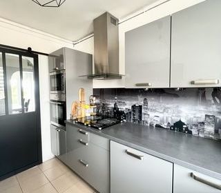  Appartement � vendre 3 pi�ces 65 m�