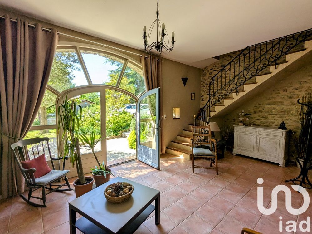 � vendre  Maison Chabrillan (26400)