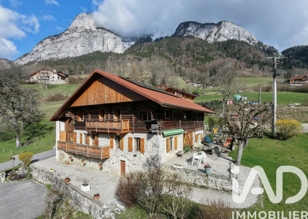 � vendre  Maison Bonneville (74130)