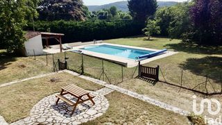  Maison � vendre 6 pi�ces 186 m�