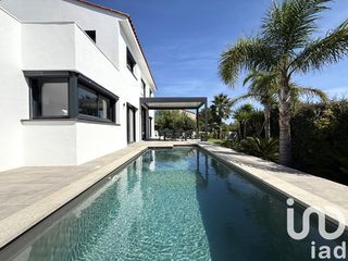  Maison � vendre 5 pi�ces 219 m�