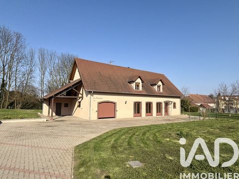   Vente Maison/villa 8 pi�ces Maison - 8 pi�ce(s) - 231 m�