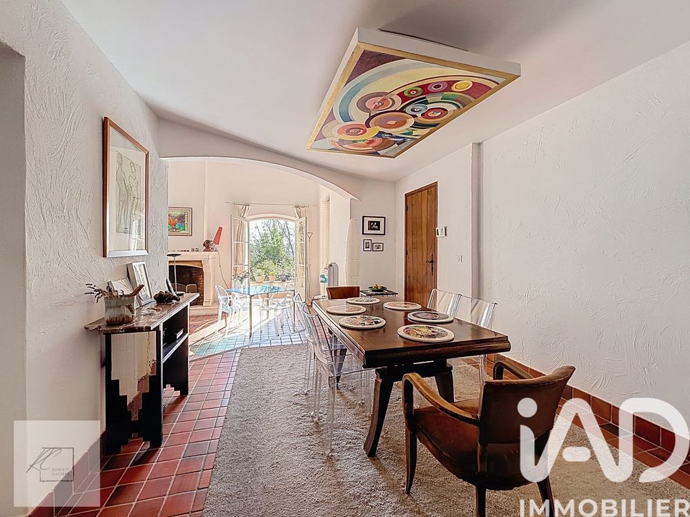 � vendre  Villa Montauroux (83440)