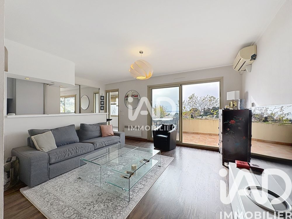 � vendre  Appartement Roquebrune-Cap-Martin (06190)