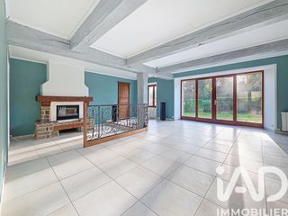  Maison � vendre 8 pi�ces 250 m�