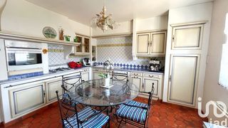  Maison � vendre 7 pi�ces 198 m�