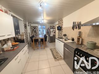  Maison � vendre 8 pi�ces 225 m�