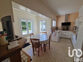  Immeuble � vendre 240 m�