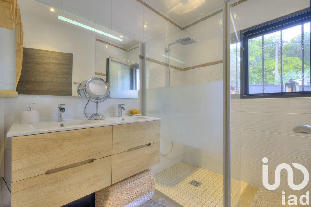 � vendre  Maison Vallauris (06220)