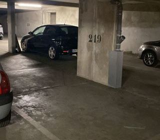  Parking / Garage � vendre 12 m�