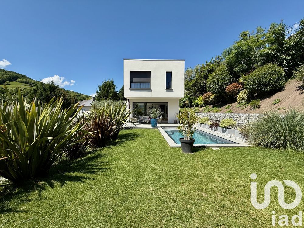 � vendre  Villa Saint-Alban-Leysse (73230)