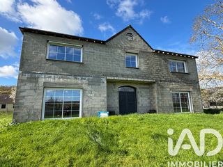  Maison � vendre 8 pi�ces 330 m�