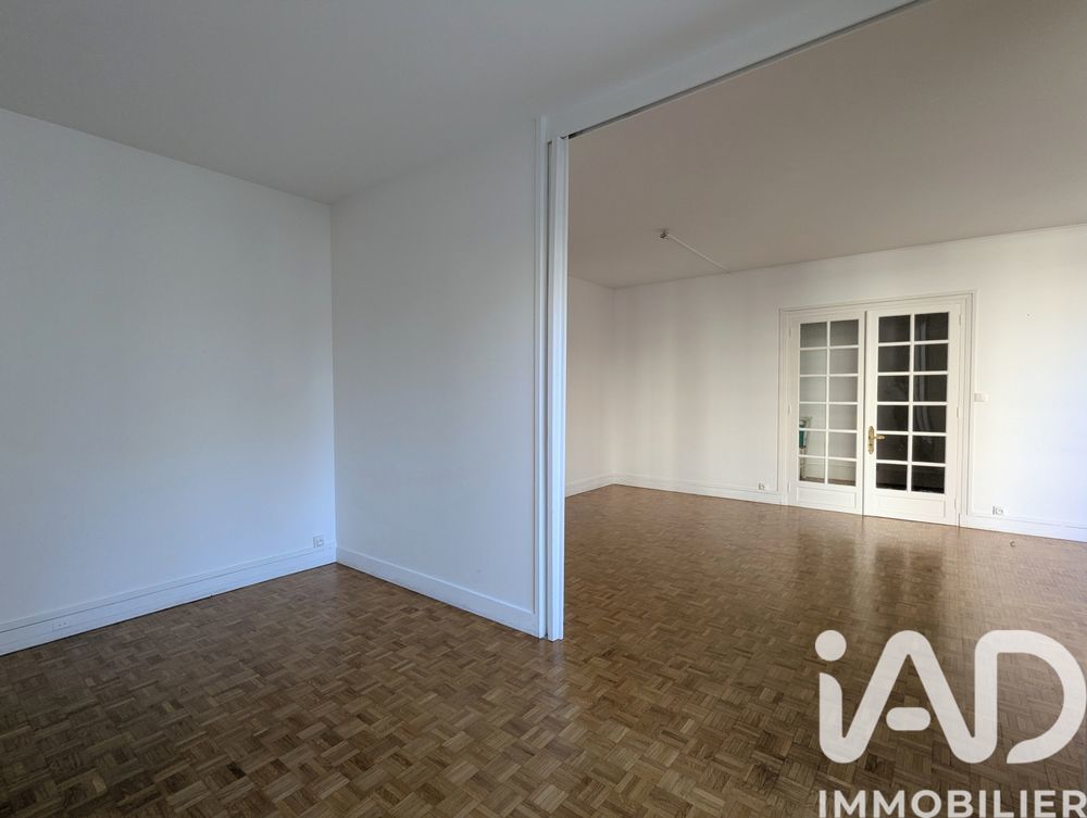 � vendre  Appartement Versailles (78000)