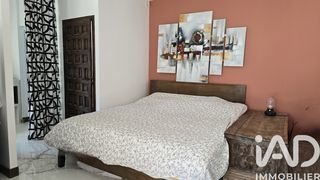  Villa � vendre 5 pi�ces 210 m�