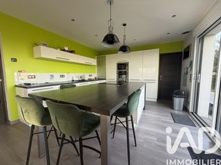  Maison � vendre 5 pi�ces 230 m�