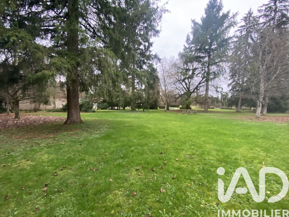 � vendre  Propri�t�/ch�teau Faverney (70160)