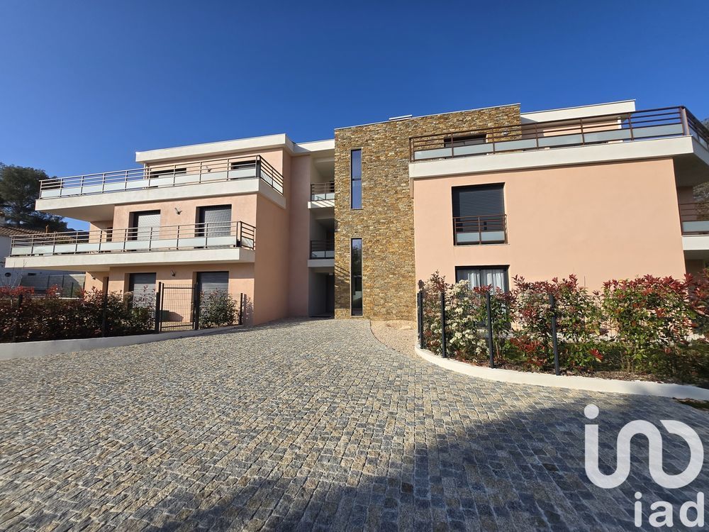 � vendre  Appartement Saint-Rapha�l (83700)