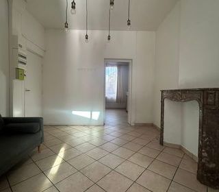  Immeuble � vendre 170 m�